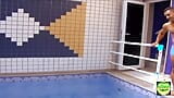 Vídeo vintage mostra sexo anal entre latina e seu pau grande na piscina snapshot 1