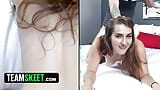 Anfängerin Stoney Lynn spielt mit ihrer rosa Muschi, bevor sie einen harten Schwanz bekommt - ganze Szene im Teamskeet snapshot 17