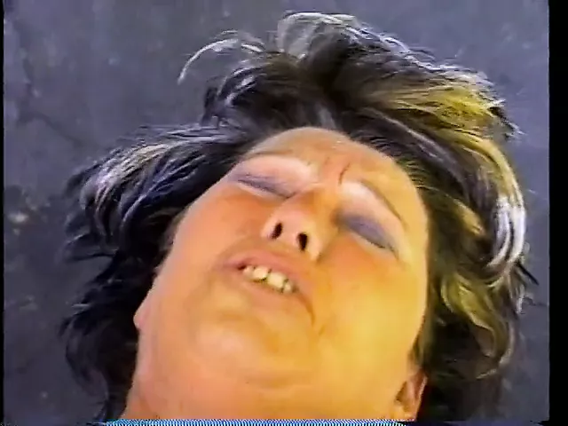 an Older Woman Grab His Nuts and Suck His Dick in Public | xHamster