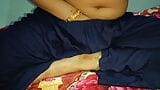 Desi bhabhi ne apne ngực ko masla, dirtybhabhi snapshot 3