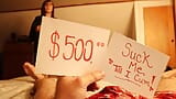 Stiefmutter spielt ein SPIEL – 500 $ gewinnen oder einen Blowjob geben snapshot 2
