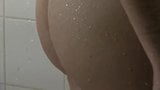 matmazel lilith fransız kız içinde bir şehvetli duş snapshot 6