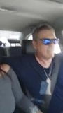 chupando a rola com carro em movimento snapshot 15