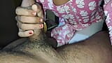 Geile bhabhi fickte sich selbst snapshot 7