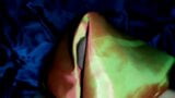 Handjob mit gelbem kastanienbraunem Satin, Sari von Nachbarin (61) snapshot 7