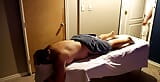 Massage-video snapshot 3