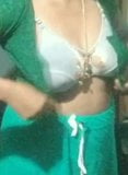 Bhabhi bra change snapshot 3