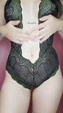 Ngelakuin bodysuit renda seksiku snapshot 1