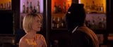 Lauren lee smith - '' chica entra a un bar '' snapshot 8