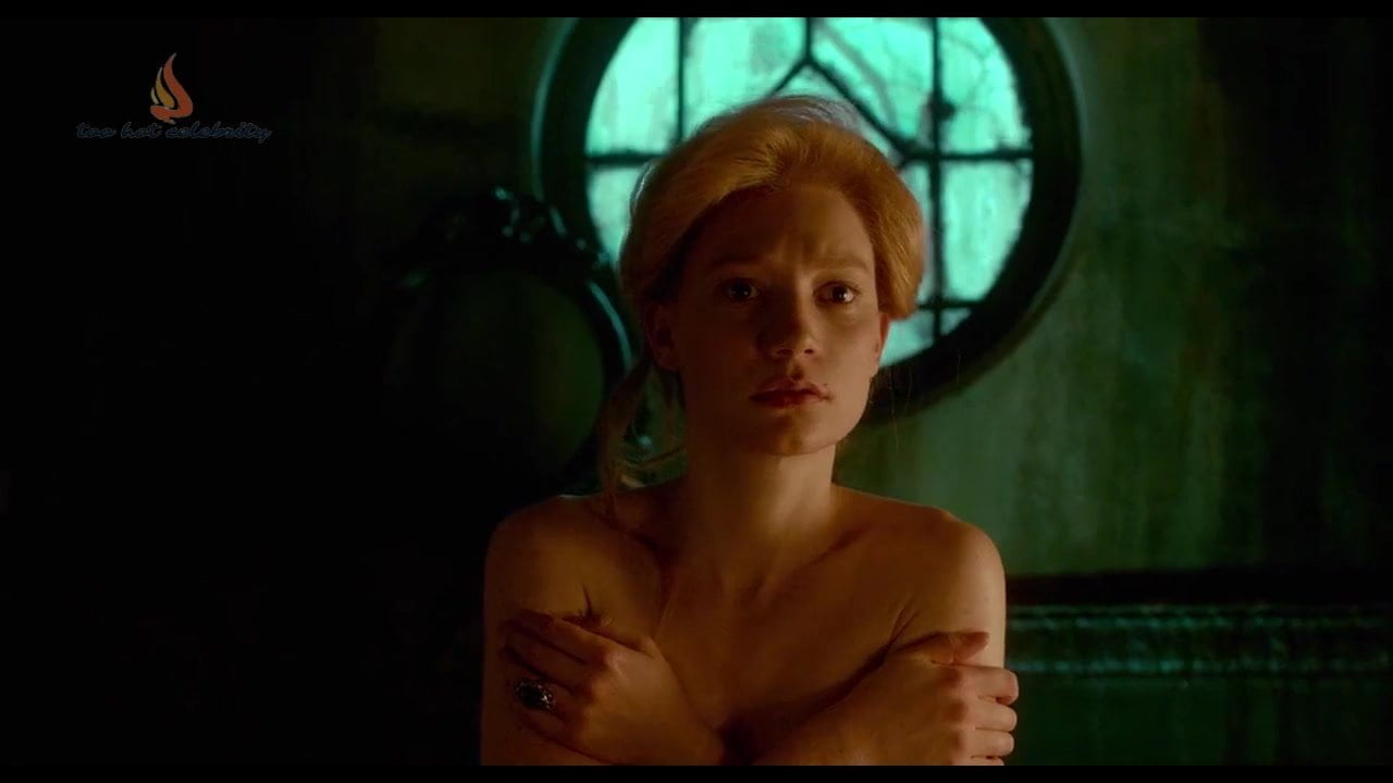 ミア・ワシコウスカ-クリムゾンピーク2015 | xHamster