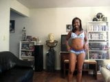 Amateur Ebony dancing snapshot 7