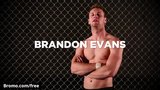 Bromo - Brandon Evans con Jordan Levine alla parte di sottomissione snapshot 2