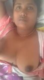 hot indian aunty show big boobs snapshot 3