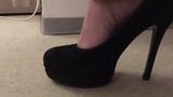 Ma femme en talons noirs 1 snapshot 5