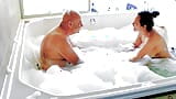 Quente Foamy Jacuzzi sexo com Garabas e Olpr snapshot 14