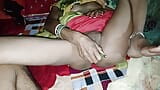 Turack draibar ki patni sunena bhabhi ka chut me baigan dal kar chudai kiya sali Randi bahut sexi hai an snapshot 13