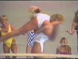 Catfight -compilatie (liften en bodyslams) snapshot 6