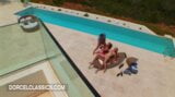 Orgie um den Pool mit Tarra White und Mia Vendome snapshot 11