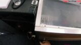 Чернокожая крошка в ломбарде сосет член в видео от первого лица, прежде чем наклониться над столом snapshot 3