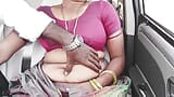 India mucama folla en el coche, telugu habla sucio snapshot 7