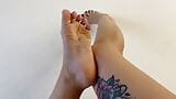 Start this morning right with my feet and fresh pussy snapshot 12