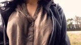 Boobwalk, camisa marrom snapshot 11