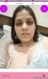 Se expun sânii lui Bhabhi snapshot 7