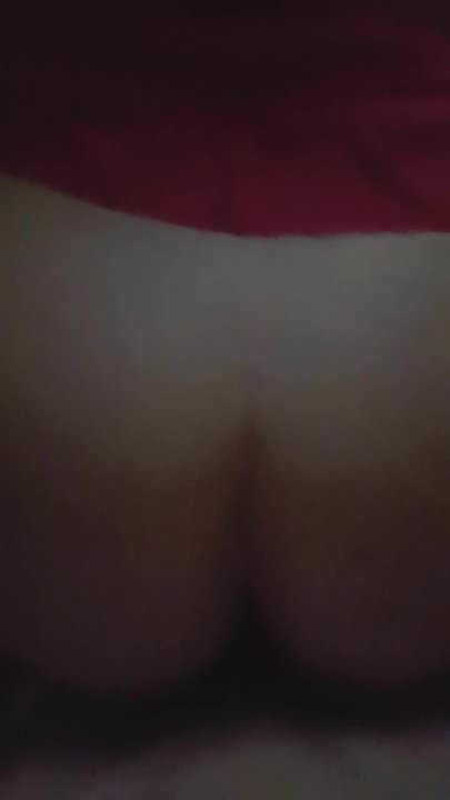 il me sodomise bien hummm