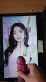 Izone Hitomi con omaggio snapshot 3