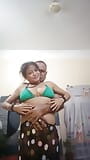 Tonton et tatie aiment le sexe pour s’amuser, baiser sur les lèvres de style deshi, sexe torride, seins, téton snapshot 3