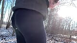 Culona femboy en polainas y bragas caminando en público snapshot 20