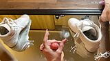 Немецкая любительница делает грязную дрочку ногами - тиснутая рыжая тинка Anni Angel snapshot 17