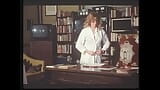 LA CURA DELLA DOTTORESSA MARINA - FULL MOVIE- (Original snapshot 5