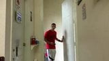 Netter unbeschnittener Latino besucht das Gloryhole snapshot 1