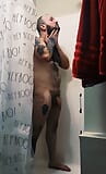 与性感纹身男人的淋浴时间 snapshot 10
