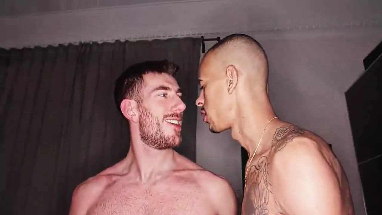 Edu atomishes John | xHamster
