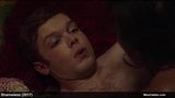 Cameron Monaghan, célébrité masculine, nue et sexy dans un film snapshot 5