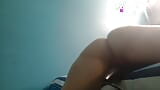 Almohada follando en webcam snapshot 7