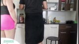 Hete tante neukt jongen in de keuken snapshot 1