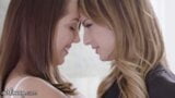 Girlsway - kristen scott tiene sexo apasionado con una amiga snapshot 3