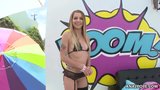 De bubbelkont van Alana Summers wordt hard geneukt snapshot 3