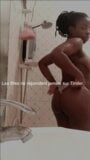 Blackette de 18 ans a poil sous la douche ! snapshot 2