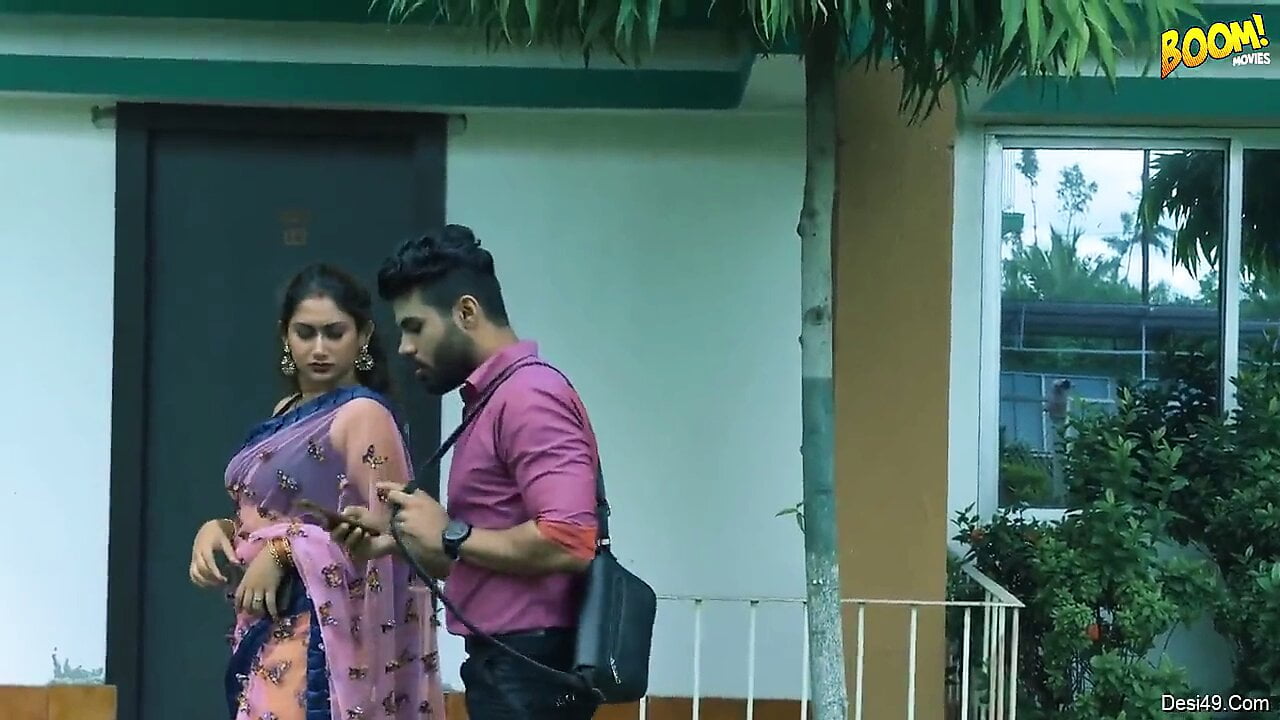 BHABHI JI HAZIR HAI