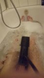 Tremblr in bathtub snapshot 7