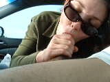 Ex zuigt in de auto snapshot 10