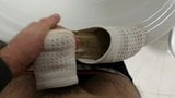 Cazzo ictus sborra dentro mia zia zoccoli sandali galleggianti snapshot 4