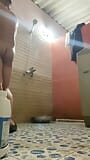 Hermanastro masturbándose en el baño expuesto snapshot 18