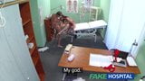 Fakehospital infermiera calda si unisce al dottore e al paziente per un rapporto a tre snapshot 14
