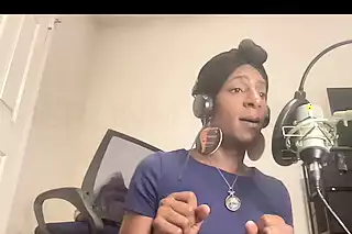 Discussing My First Prostate Orgasm Hands Free: American Shemale ...