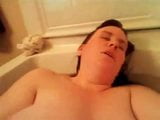 BBW cumming in bath snapshot 3